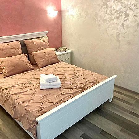 Rez Iasi Apartman Kültér fotó